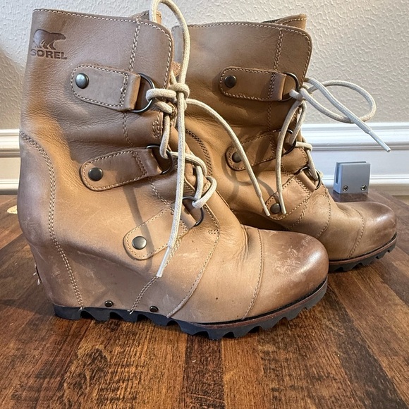 Sorel Joan of Arctic Wedge II Tan Leather Lace Boots Women's size 7 - Picture 4 of 10